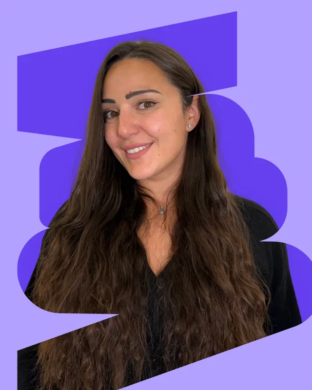 Neslihan, Responsable Communication